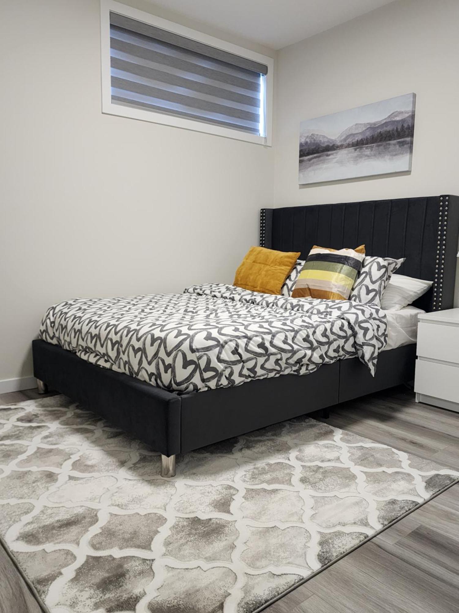 YYC Trendy 2-Bed Oasis Awaits! 아파트 외부 사진